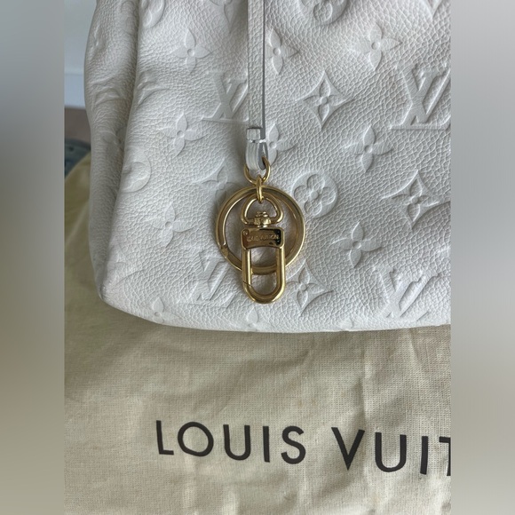 LOUIS VUITTON ARTSY BAG - Picture 4 of 9